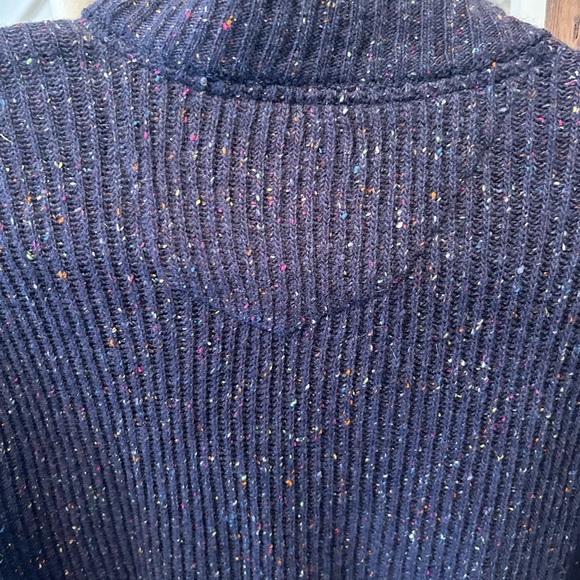 Robert Graham NWT never worn! small 1/4 zip sweater - Picture 2 of 5